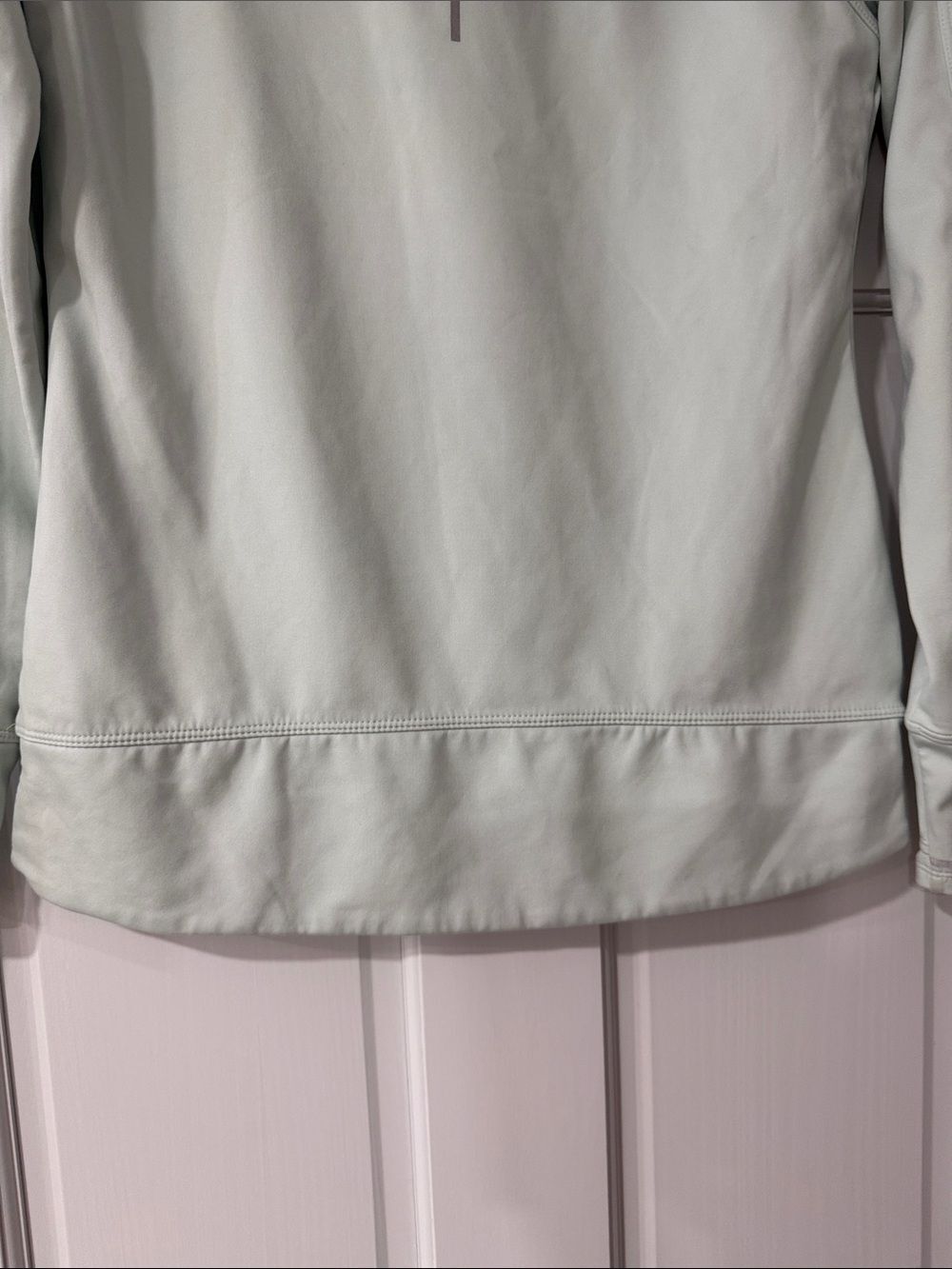 Athleta Sz Small Light Mint Hoodie Polyester Pullover Sweatshirt Kangaroo Pocket - Picture 12 of 14